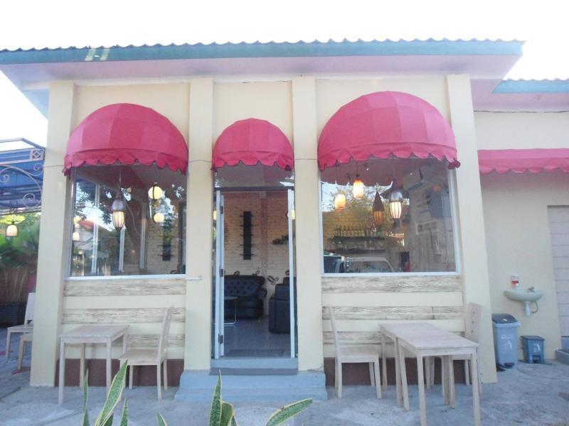Reddoorz Syariah Near Wijilan Yogyakarta Hotel Exterior photo